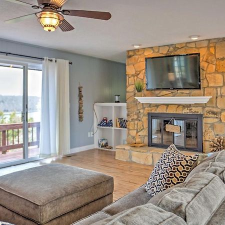 Monticello Home With Multi-Level Deck On 2 Acres! Exterior photo